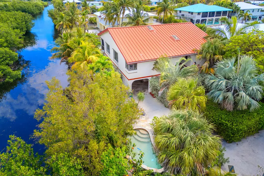 30319 Falcon Lane, Big Pine Key, FL 33043 - Image #2