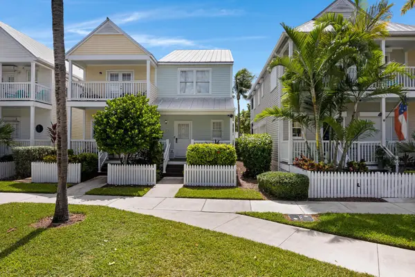 7075 Hawks Cay Boulevard, Duck, FL 33050