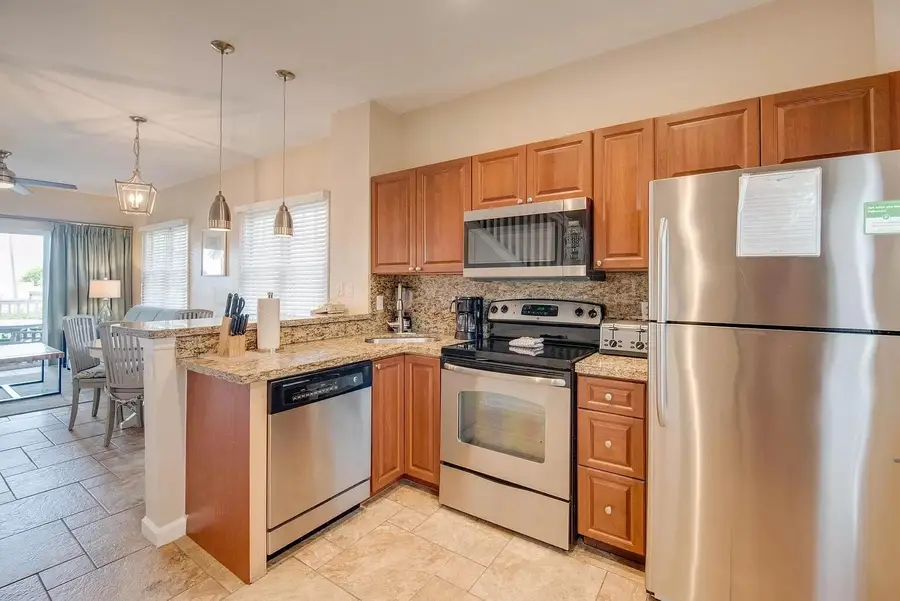 5086 Sunset Village Drive, Duck Key, FL 33050 - Image #3