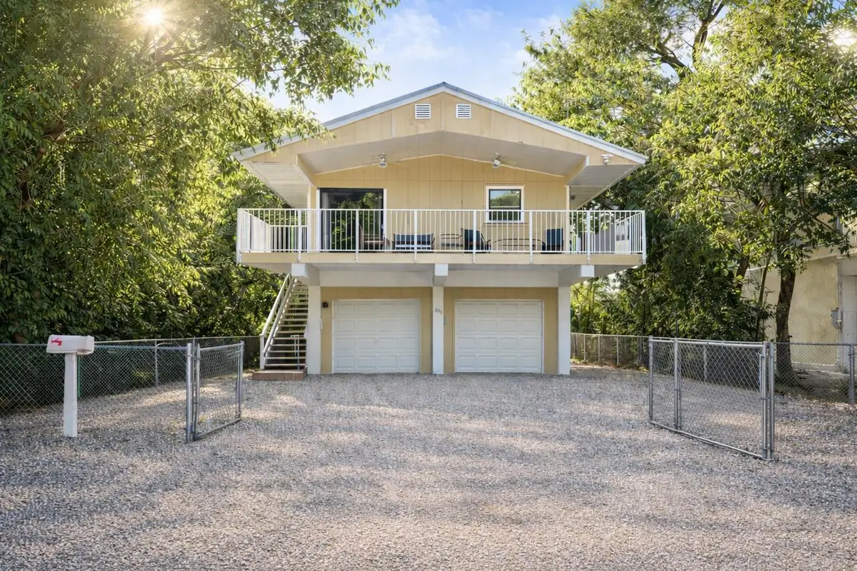 335 Bayview Avenue, Key Largo, FL 33037 - Image #1