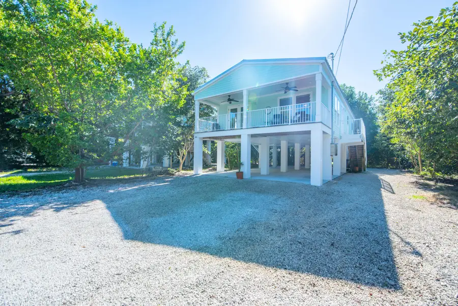 31036 Avenue J, Big Pine Key, FL 33043 - Image #3