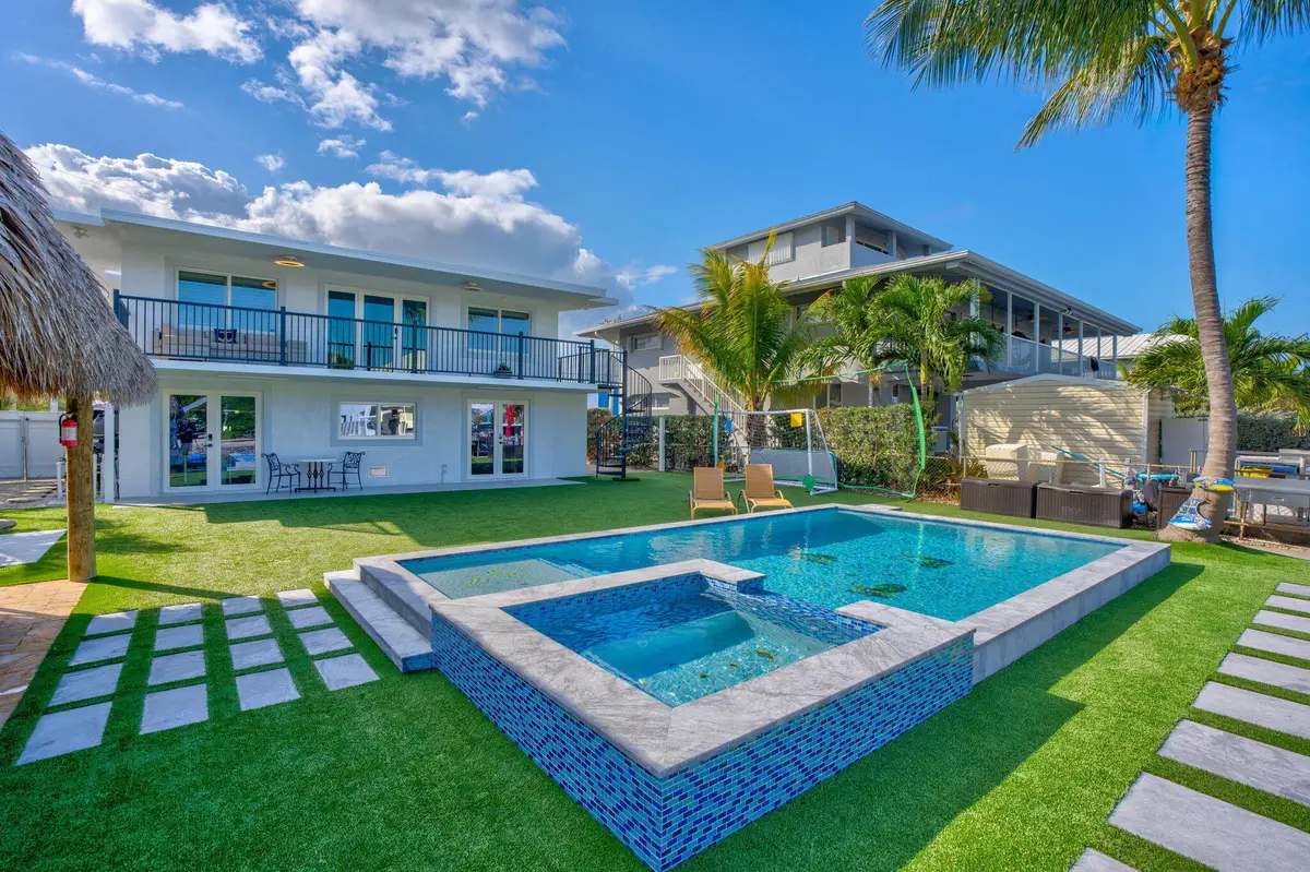 106 Plantation Avenue, Tavernier, FL 33070 - Image #1