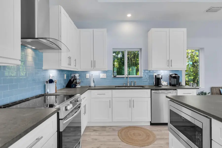 101 San Juan Street, Duck Key, FL 33050 - Image #3