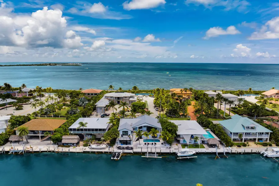 362 E Seaview Drive, Duck Key, FL 33050 - Image #3