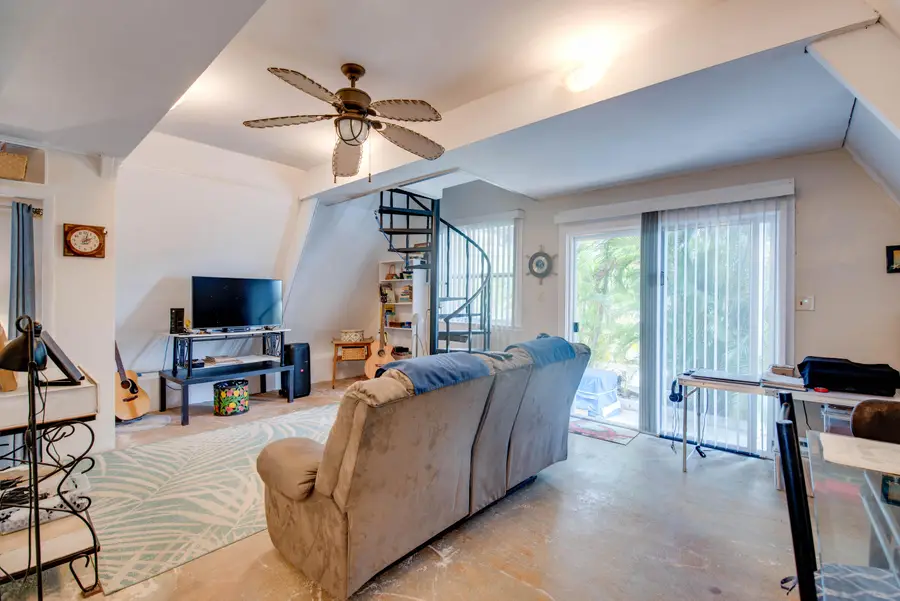 31033 Hibiscus Drive, Big Pine Key, FL 33043 - Image #3