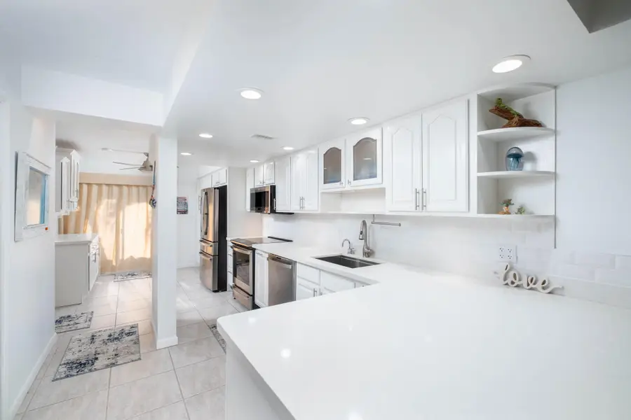 87200 Overseas Highway #O8, Islamorada, FL 33036 - Image #2