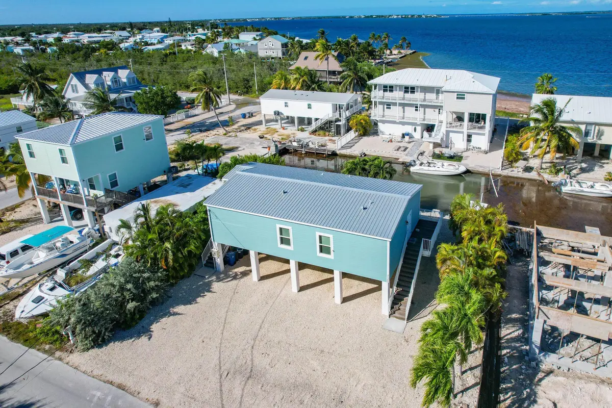 31343 Avenue I, Big Pine Key, FL 33043 - Image #1