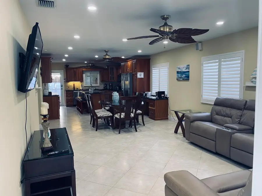 800 50th Court, Marathon, FL 33050 - #2