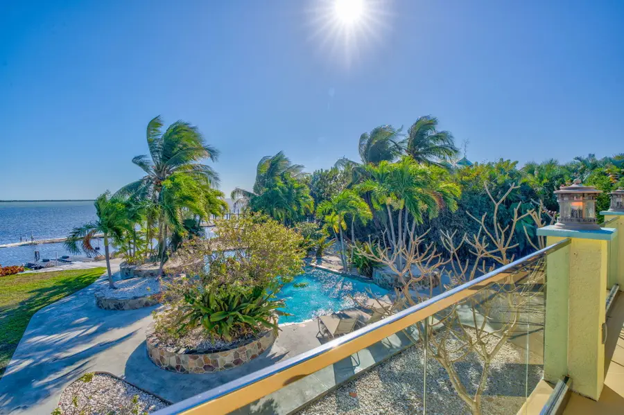 1233 Avenue A, Big Pine Key, FL 33043 - Image #2