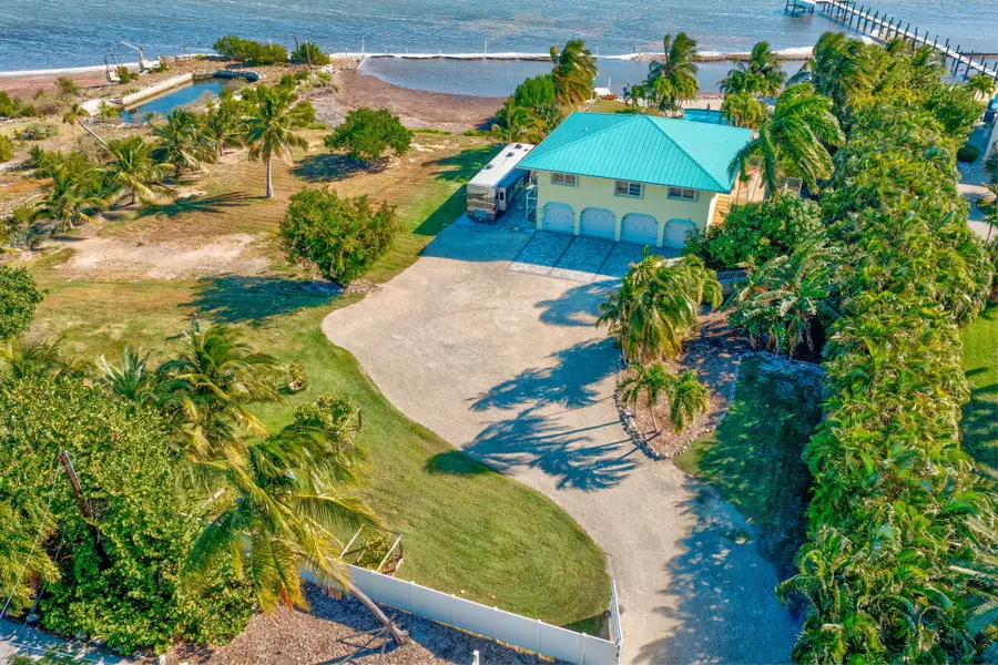 1233 Avenue A, Big Pine Key, FL 33043 - Image #3