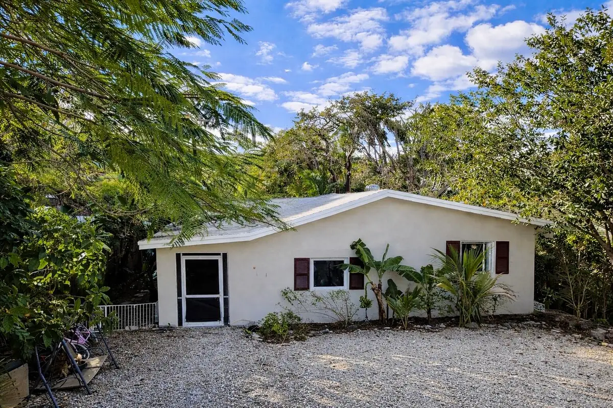 711 Sharon Place, Key Largo, FL 33037 - Image #1
