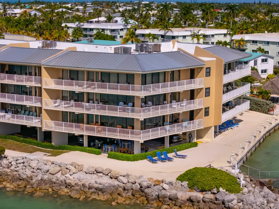 1133 W Ocean Drive #16, Key Colony Beach, FL 33051 - #2