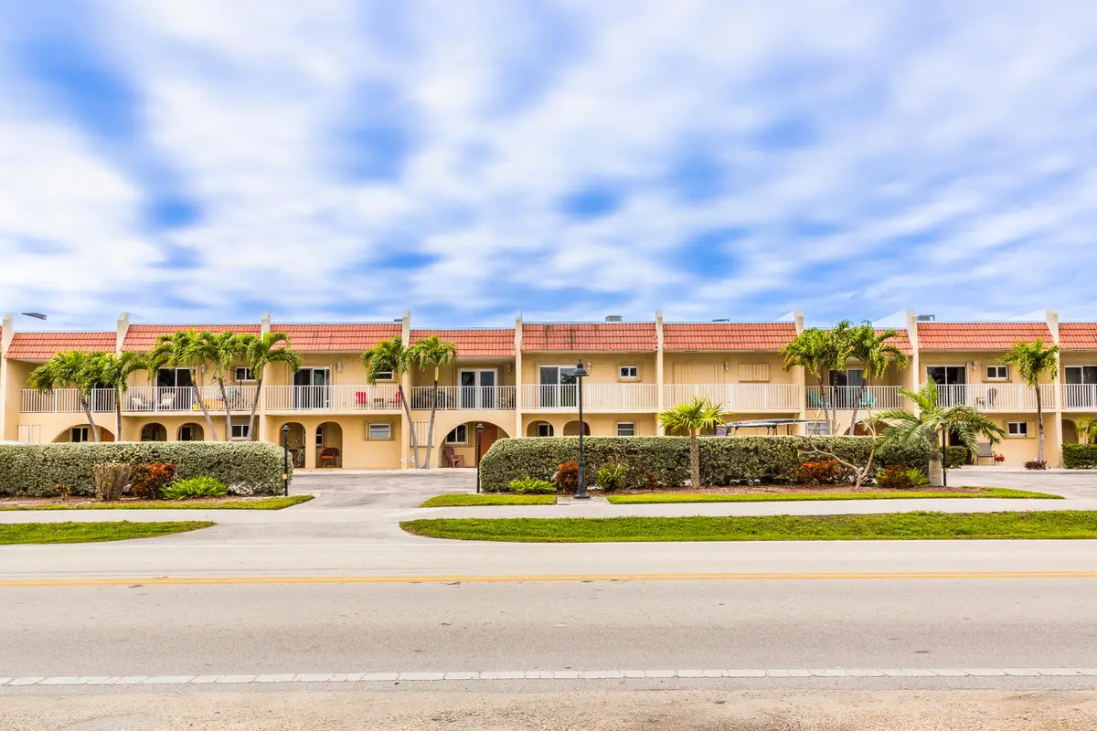 423 Sombrero Beach Road #10, Marathon, FL 33050 - Image #1