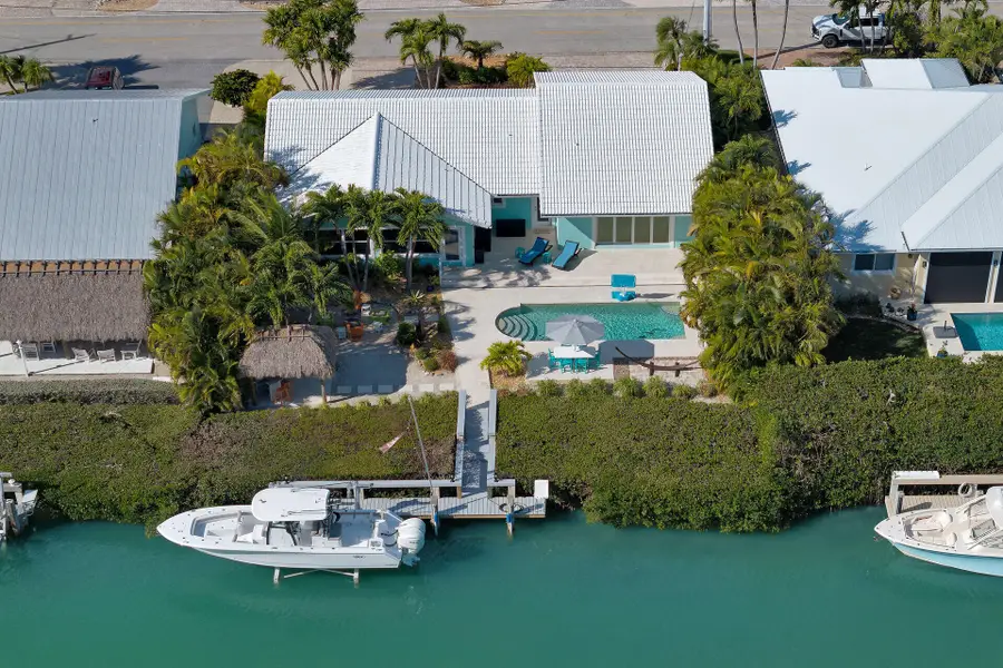 160 13th Street, Key Colony Beach, FL 33051 - #2