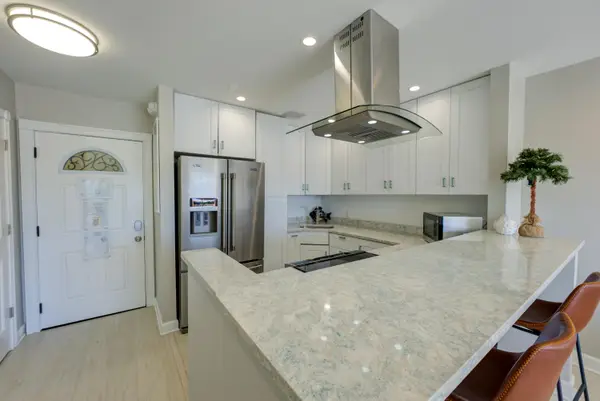 105 Avenue D #APT 113, Marathon, FL 33050