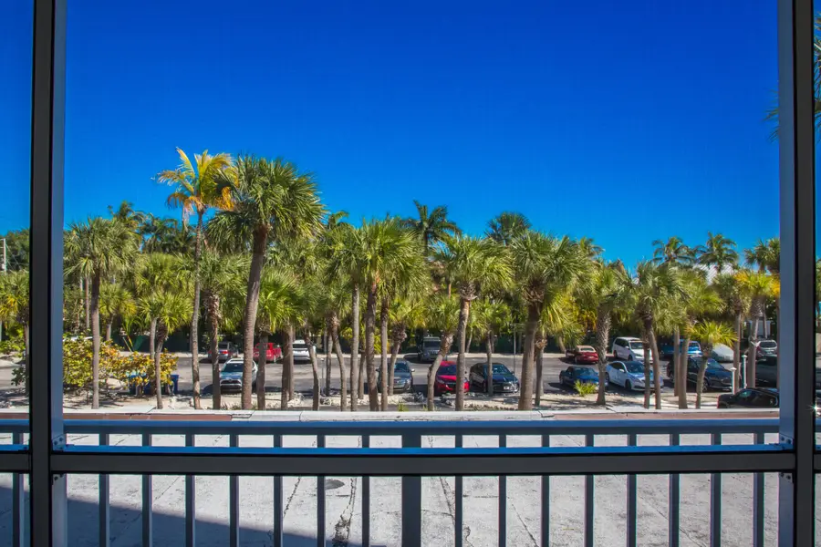 2000 Coco Plum Drive #APT 202, Marathon, FL 33050 - #3