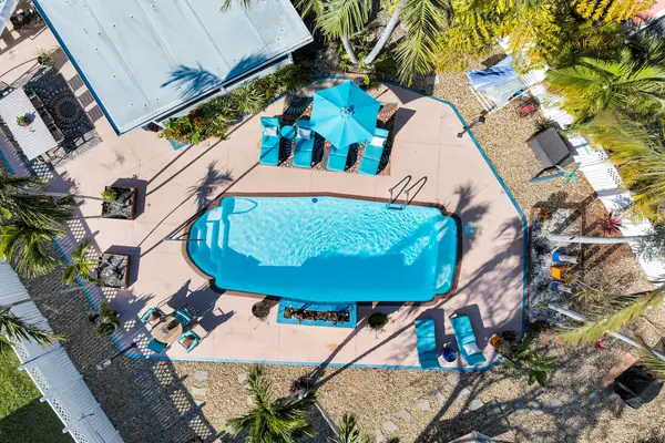 7949 Gulfstream Boulevard, MARATHON, FL 33050