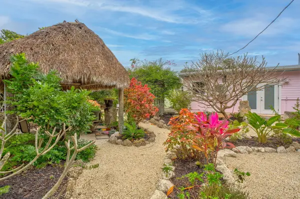 30374 Oleander Boulevard, Big Pine, FL 33043