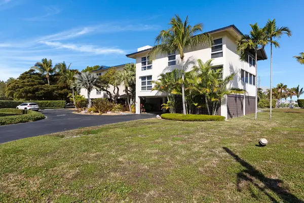 8204 Marina Villas Drive, Duck, FL 33050