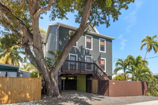 5 El Monte Lane, Big Coppitt, FL 33040