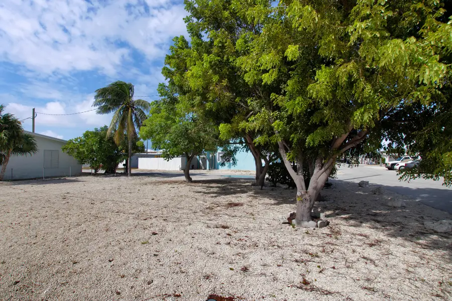 Lot 70 5th Avenue #Ocean, Marathon, FL 33050 - #3