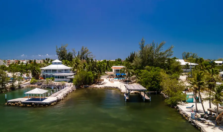 901 46th Street, Marathon, FL 33050 - #3