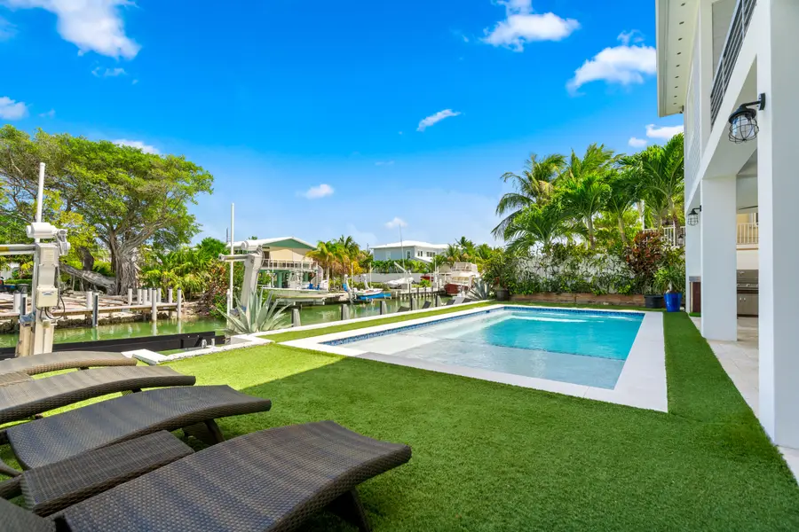 145 Venetian Drive, Islamorada, FL 33036 - #3