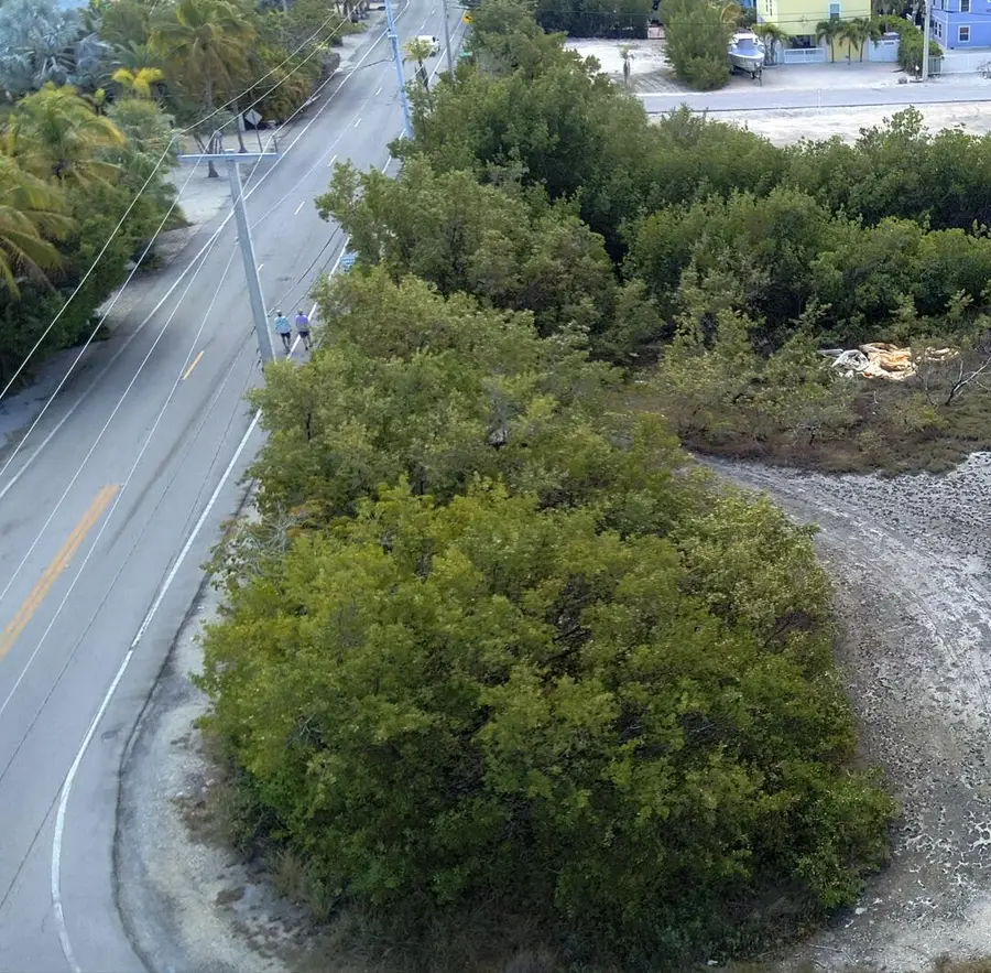 27460 W Indies Drive, Lower Keys, FL 33042 - #2