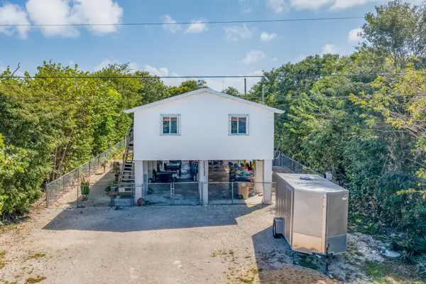 30350 Oleander Boulevard, Big Pine, FL 33043