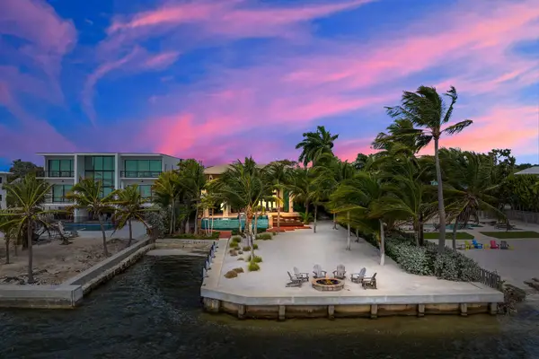 352 Sound Drive, KEY LARGO, FL 33037