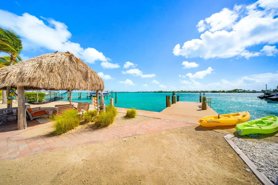 425 Harbour Drive, Duck Key, FL 33050 - #2