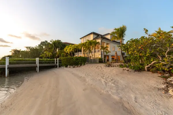 24 Cannon Royal Drive, Shark Key, FL 33040