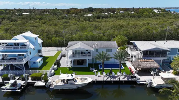 34 S Blackwater Lane, Key Largo, FL 33037