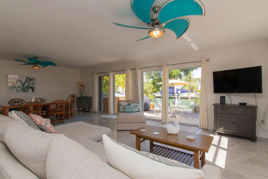 440 9th Street, Key Colony Beach, FL 33051 - #2