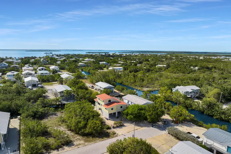 3686 Gulfstream Street, Big Pine Key, FL 33043 - #2