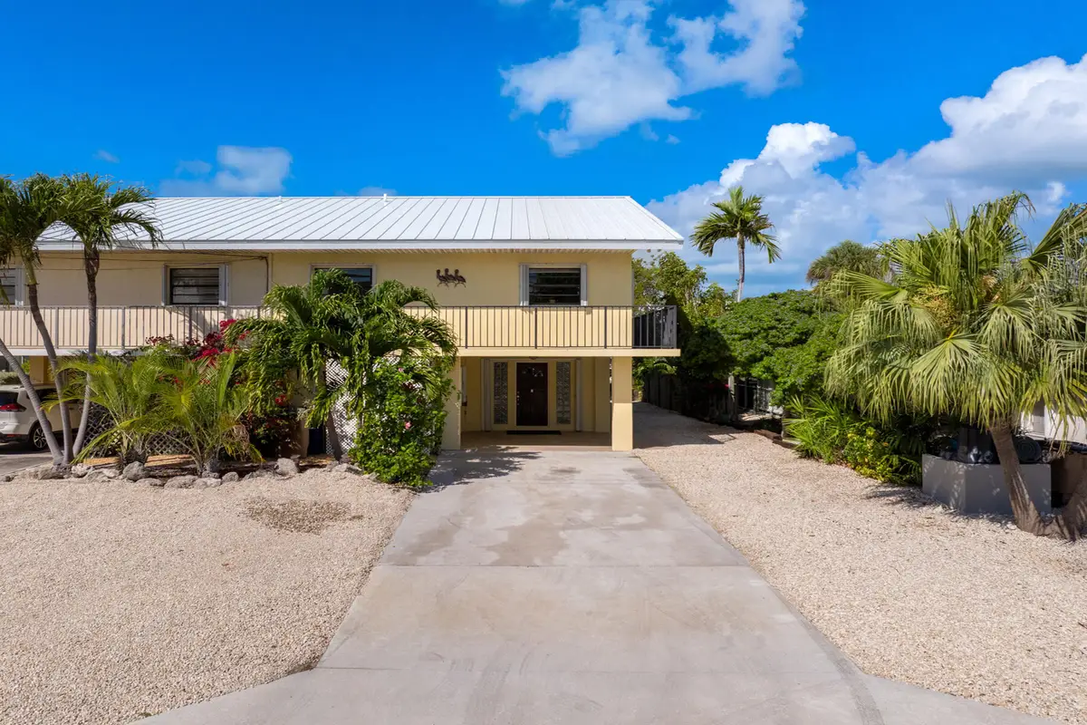 391 10th Street, Key Colony Beach, FL 33051 - #1