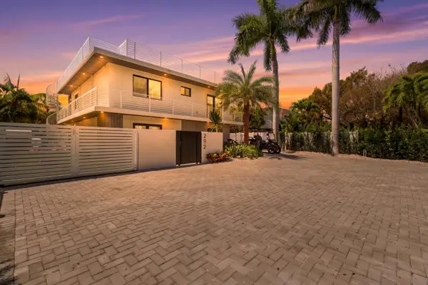 292 Woods Avenue, Plantation Key, FL 33070