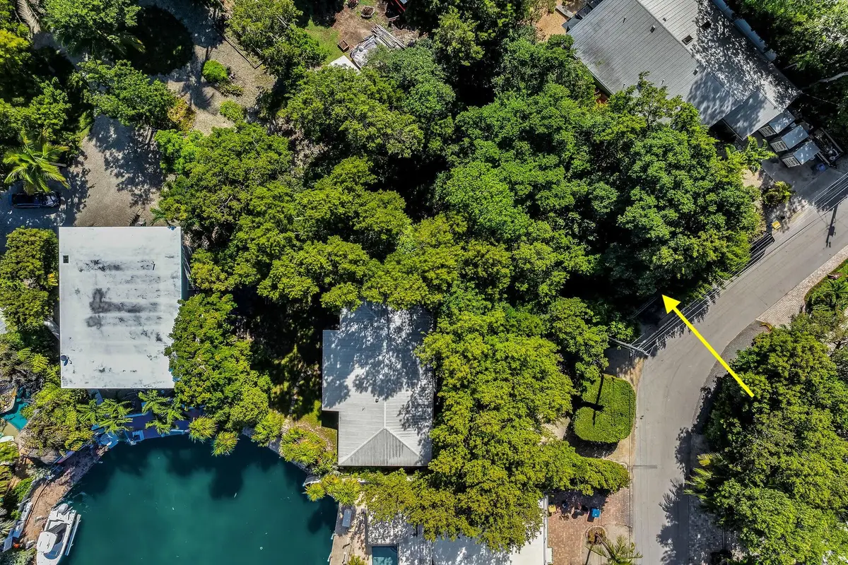 Apache Street, Plantation Key, FL 33070 - #1