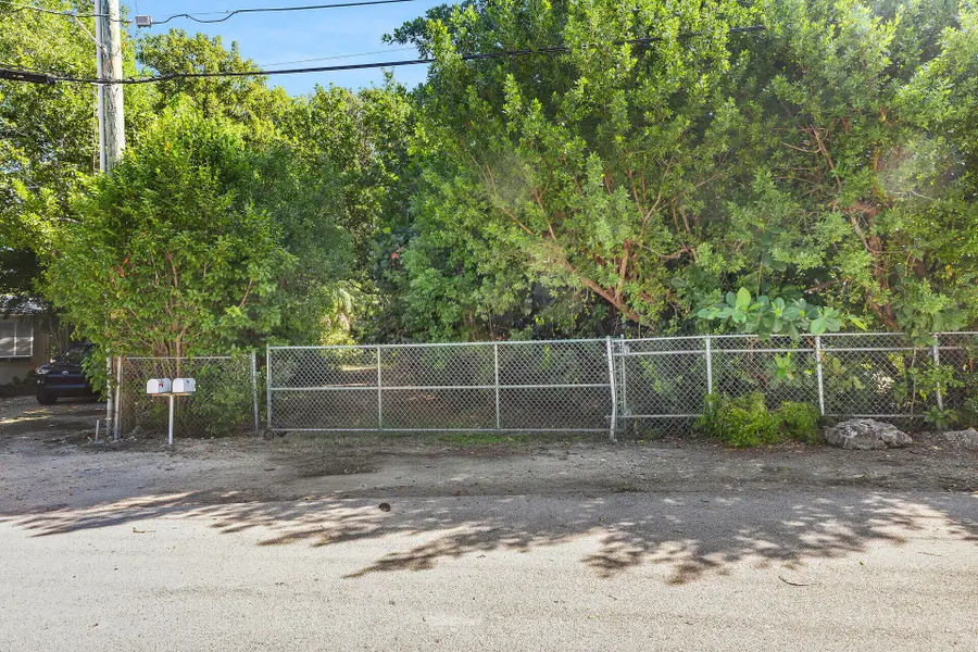 Apache Street, Plantation Key, FL 33070 - #3