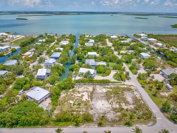 17215 Keystone Road, Sugarloaf Key, FL 33042