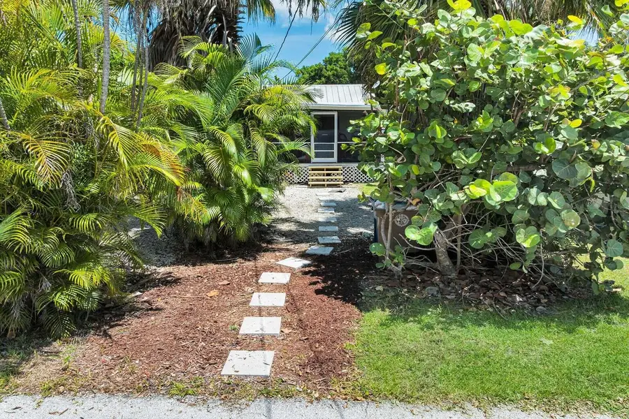 30461 Poinciana Road, Big Pine Key, FL 33043 - #2