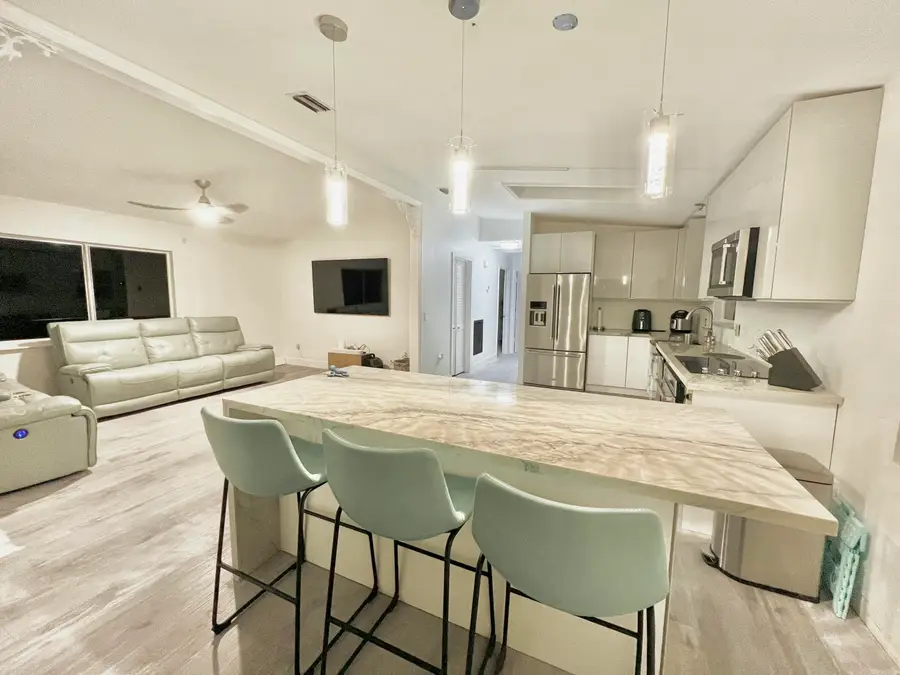 565 95th Street, Marathon, FL 33050 - #3