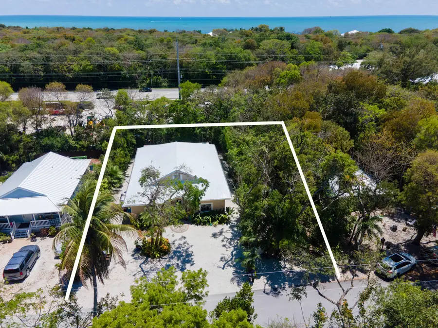 148 Iroquois Street, Plantation Key, FL 33070 - #2