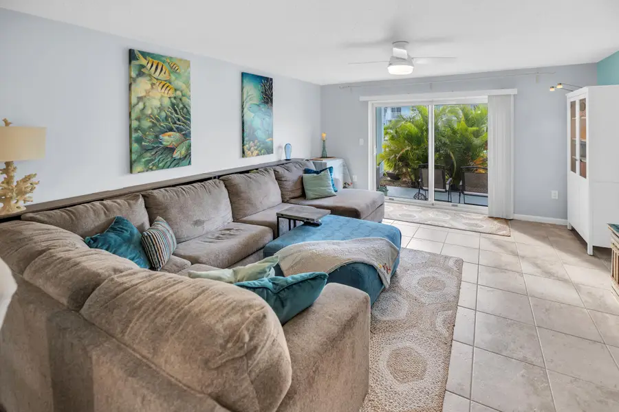 40 High Point Road #402, Plantation Key, FL 33070 - #2