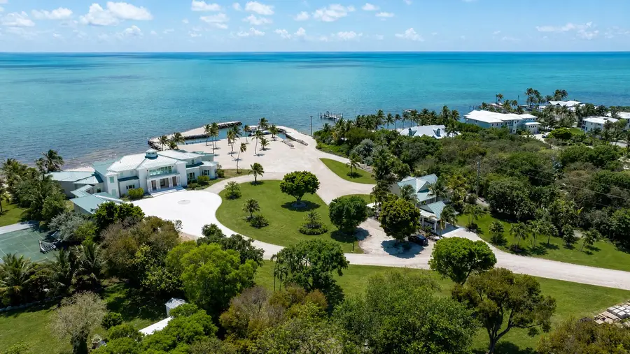 88835 & 88845 Old Highway, Plantation Key, FL 33070 - #2