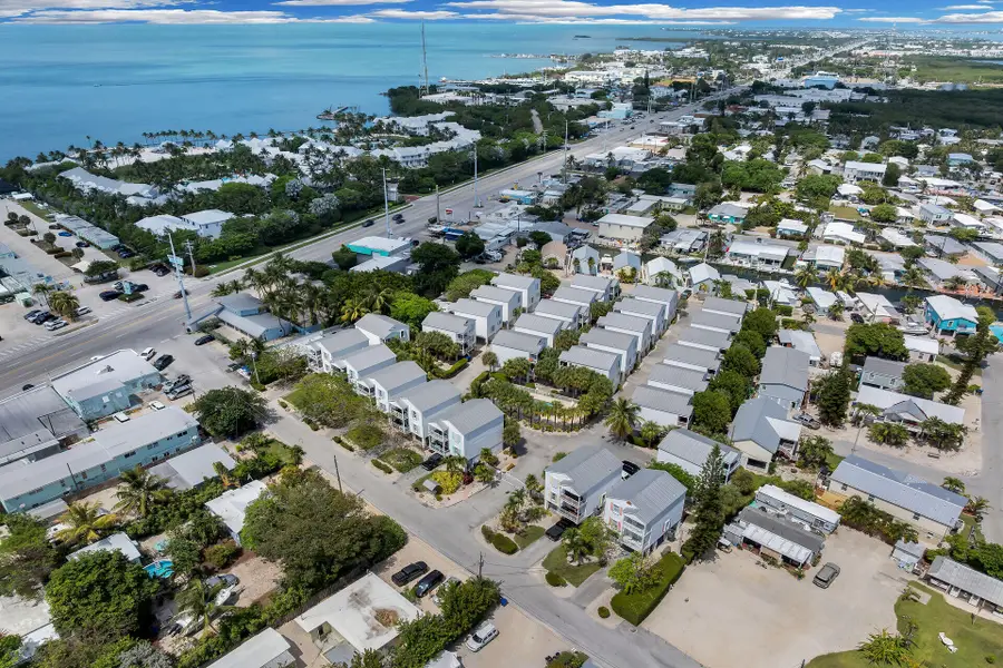 325 25th Street, Marathon, FL 33050 - #2
