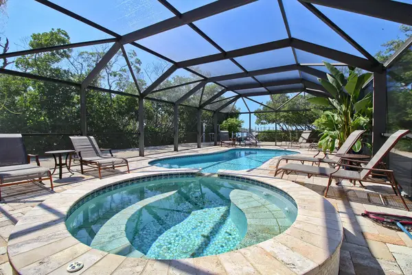 58773 Overseas Highway, Marathon, FL 33050