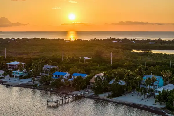 58652 Overseas Highway, Marathon, FL 33050