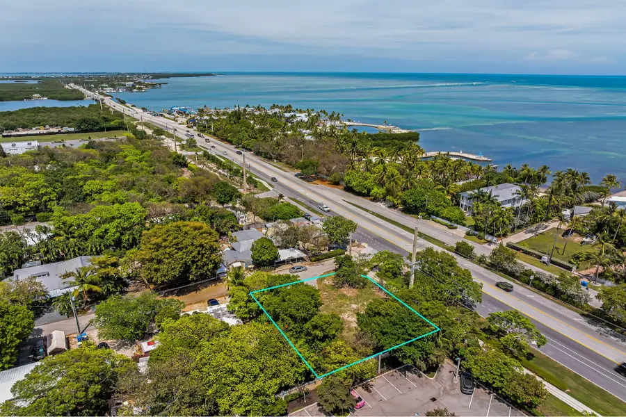 104 S Hammock Road, Islamorada Village Of Islands, FL 33036 - #3