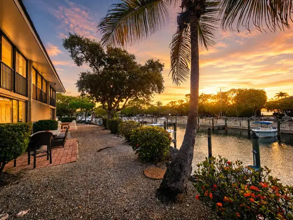 96000 Overseas Highway #S3 29' boat slip, Key Largo, FL 33037